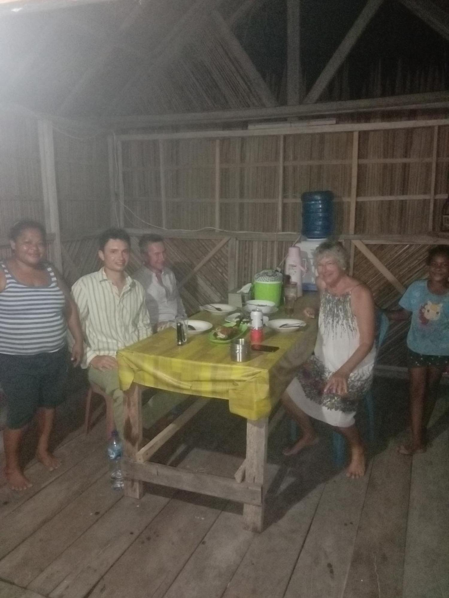 Amfriwen Homestay Yennanas Besir Extérieur photo