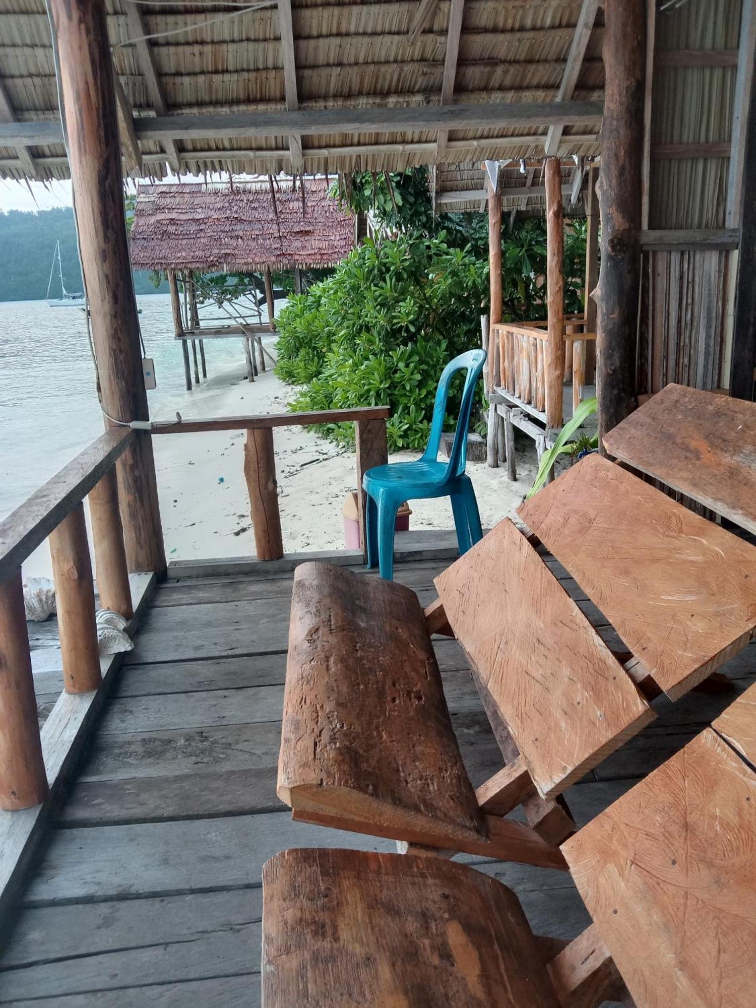 Amfriwen Homestay Yennanas Besir Extérieur photo