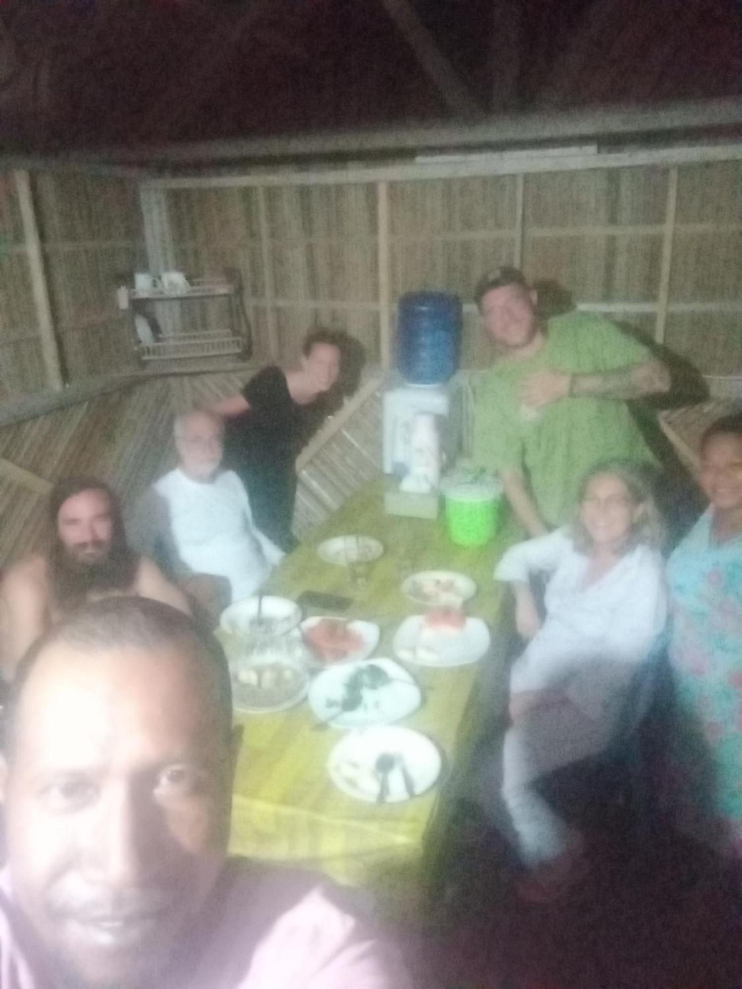 Amfriwen Homestay Yennanas Besir Extérieur photo