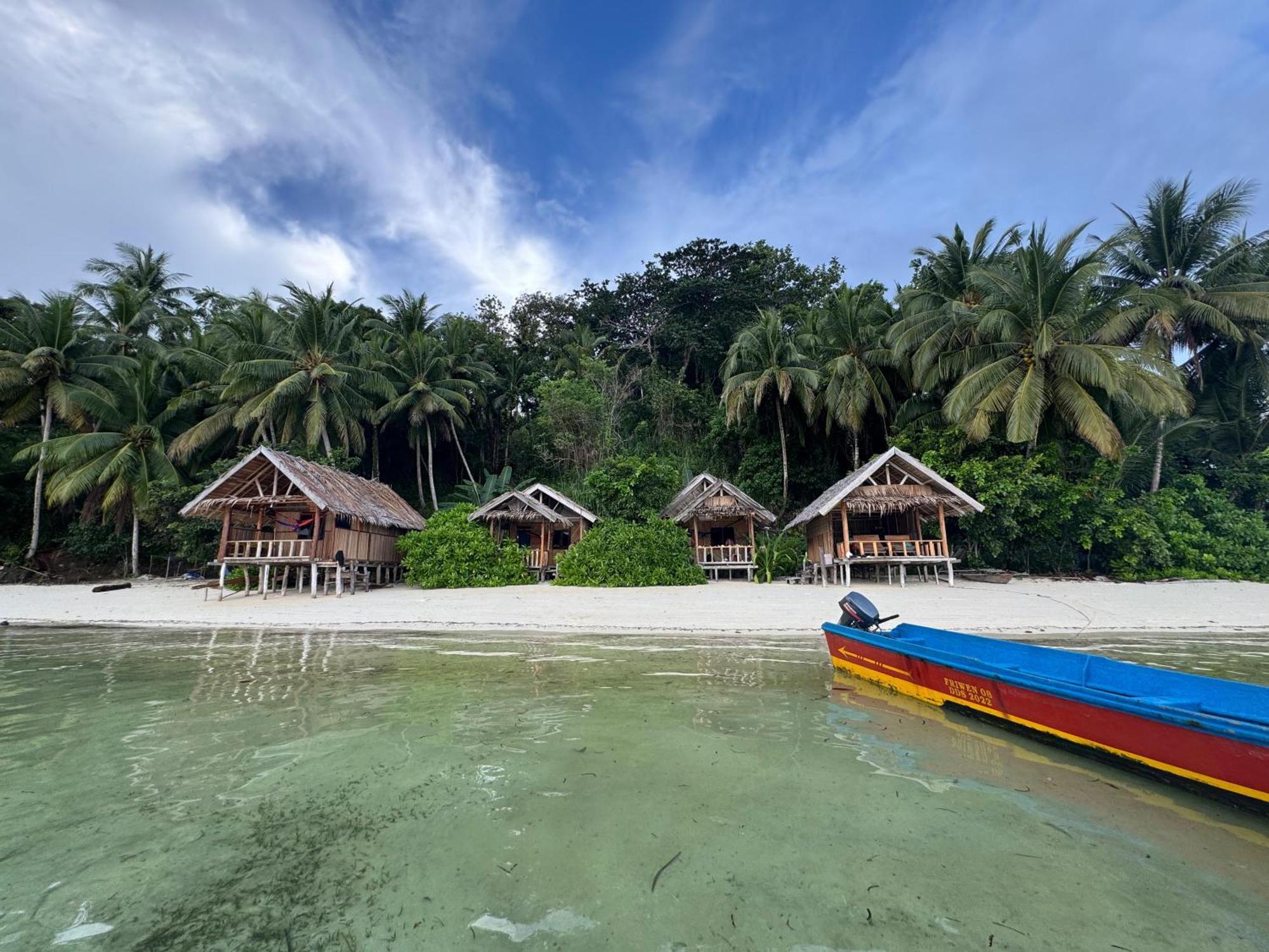 Amfriwen Homestay Yennanas Besir Extérieur photo