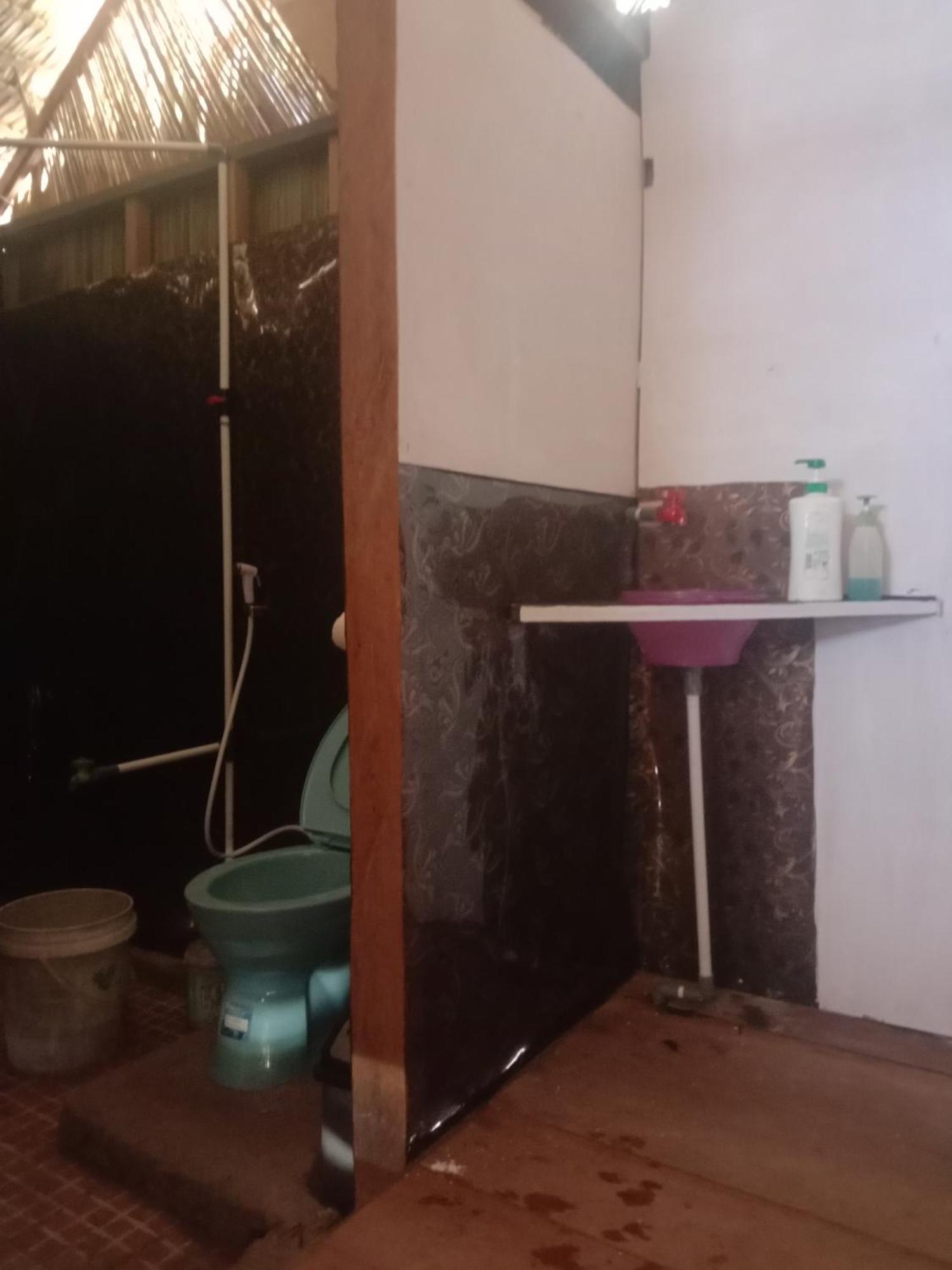 Amfriwen Homestay Yennanas Besir Chambre photo